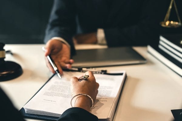 Short term rental contracts by Veer & Sant Real Estate