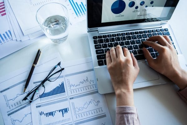 Real Time Reporting from Veer and Sant Real Estate