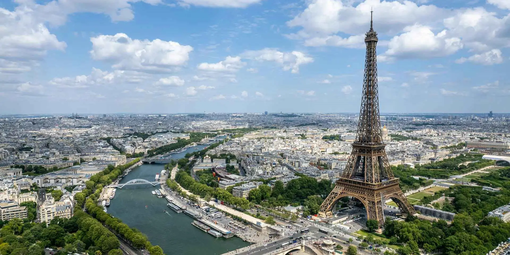 What $10 Million Buys You in Dubai vs. London, New York & Paris (2025 Comparison) 4 What You Get for $10 Million in Paris