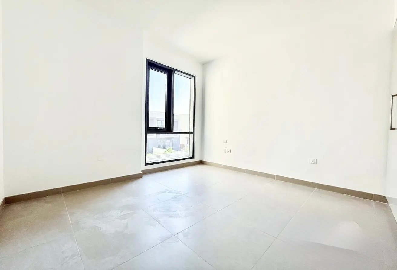 646a0c8f-78f4-4d2f-a64a-522f82076701