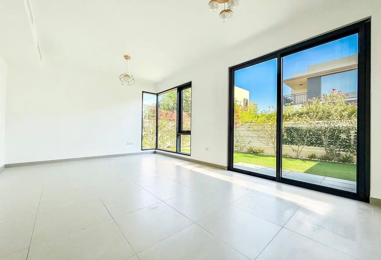 ff47d717-81bb-4d99-b52d-885197a40786