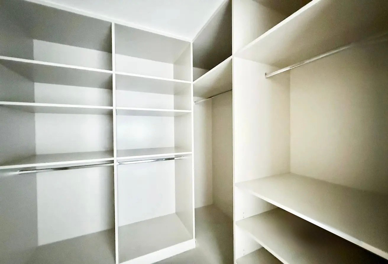 ff6d5de5-7363-49ca-b985-9b4bb5c158f4