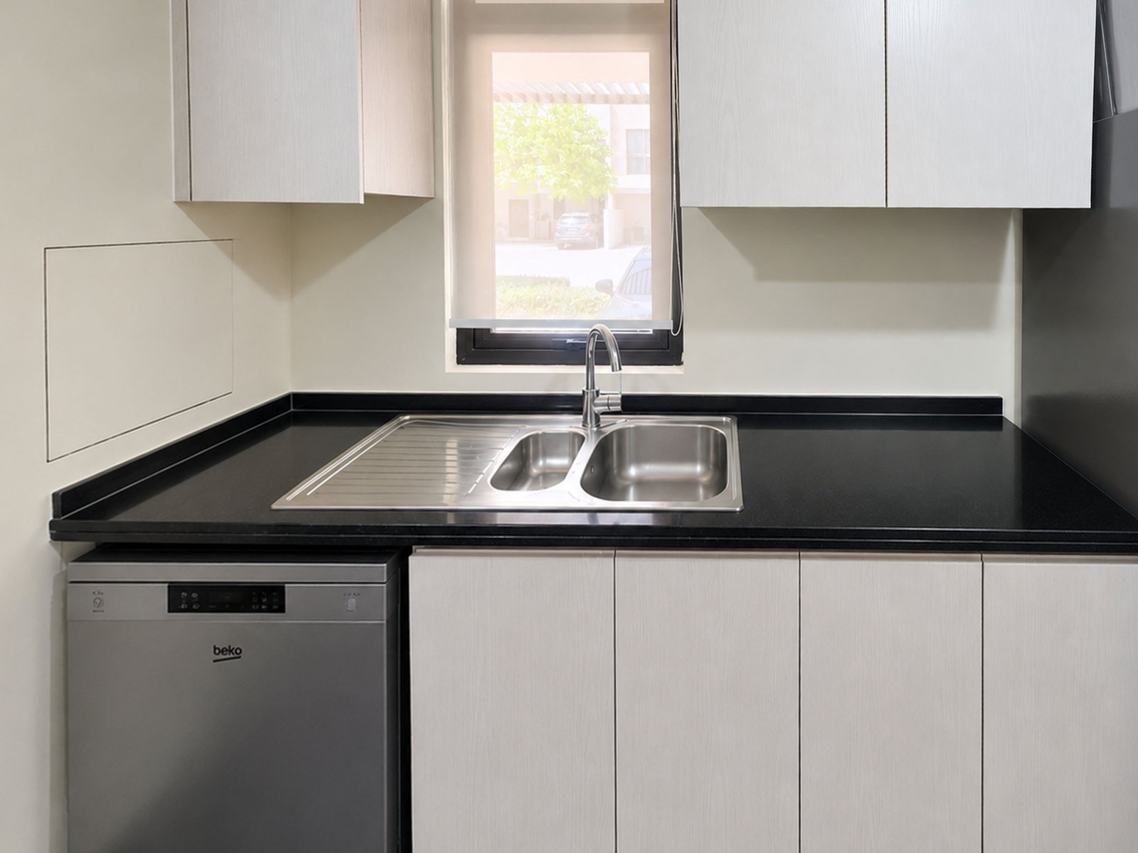17 3BR+Maid’s | Furnished | Private Balcony & Garden