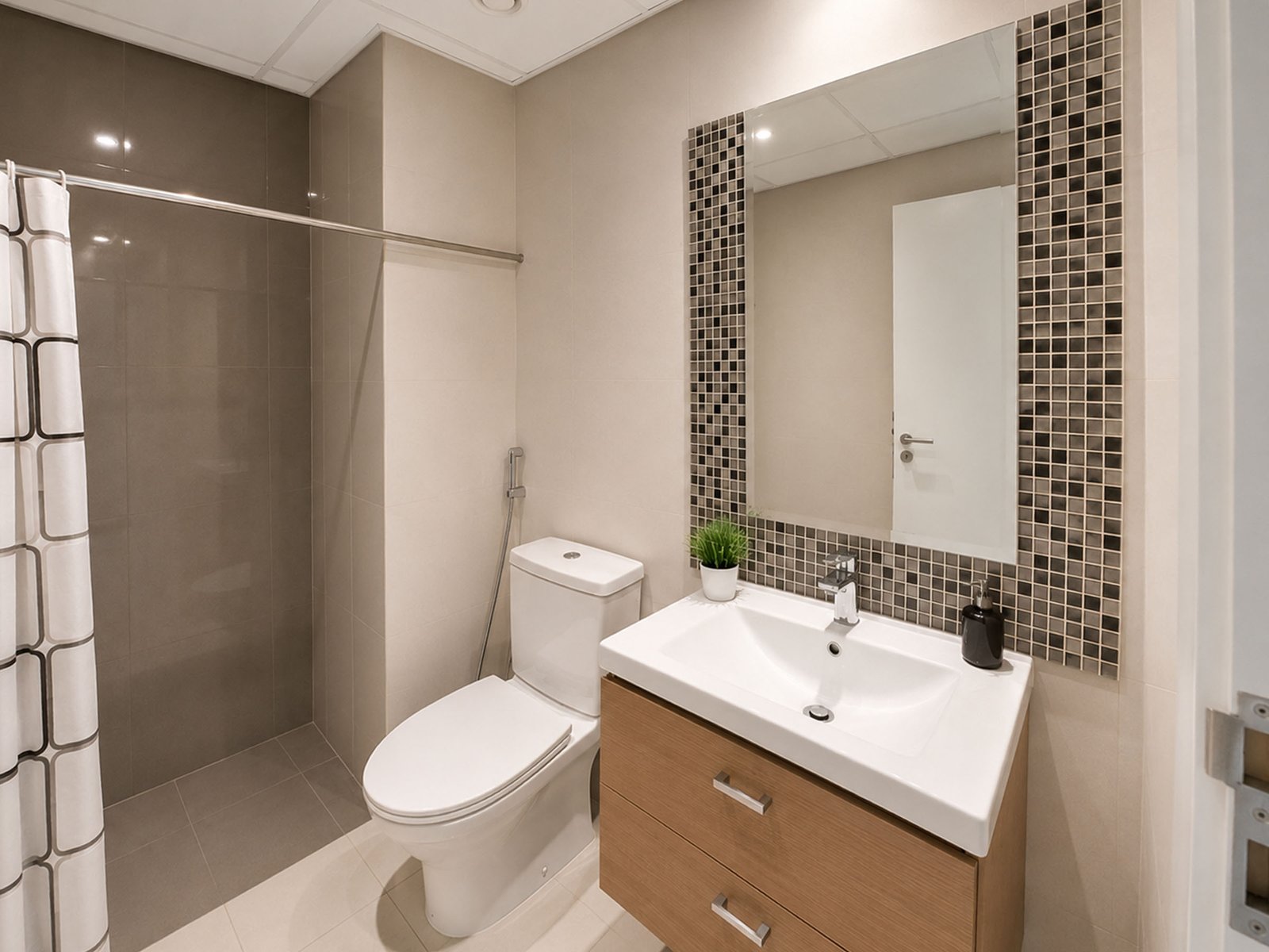 19 3BR+Maid’s | Furnished | Private Balcony & Garden