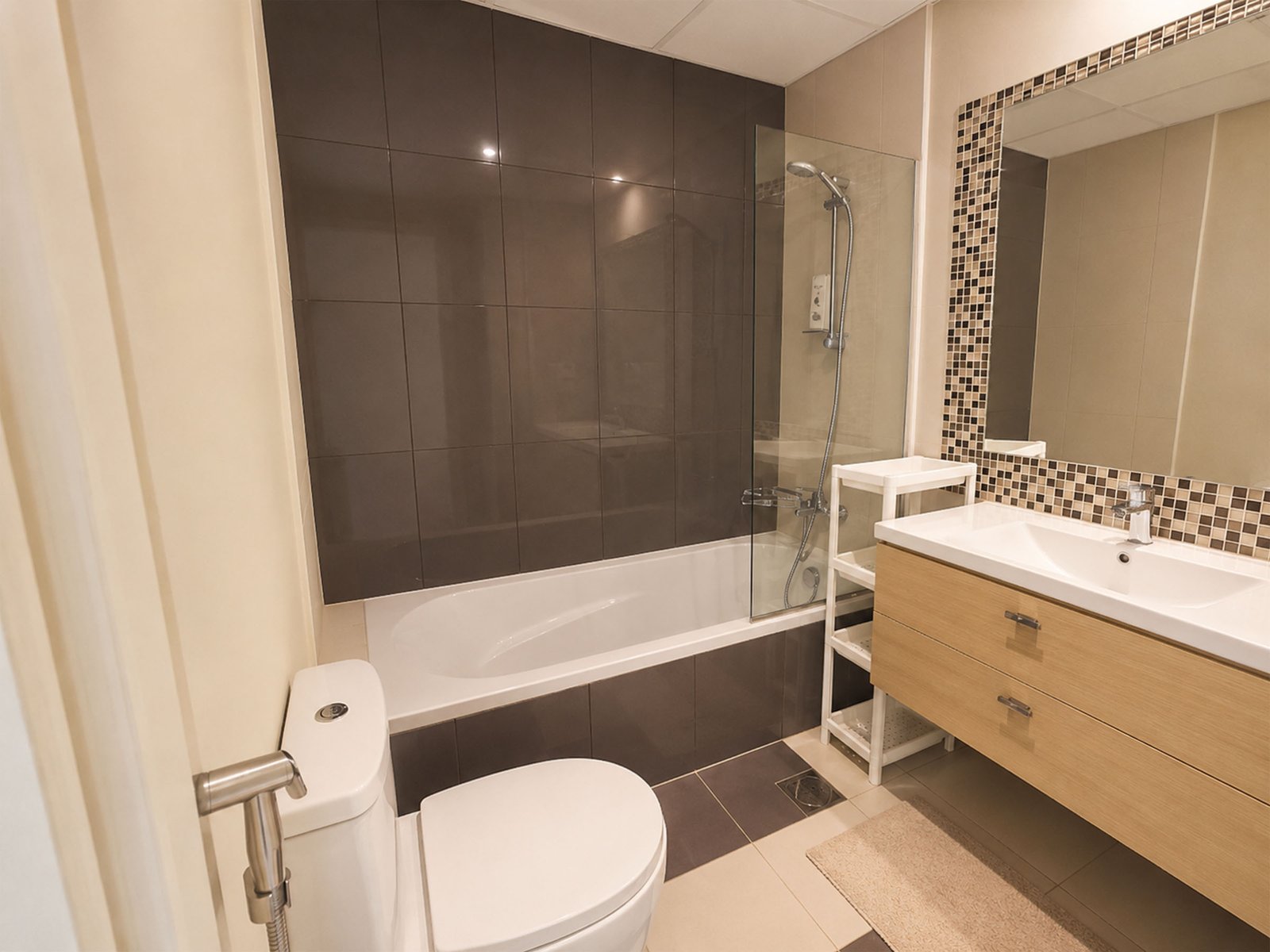 20 3BR+Maid’s | Furnished | Private Balcony & Garden