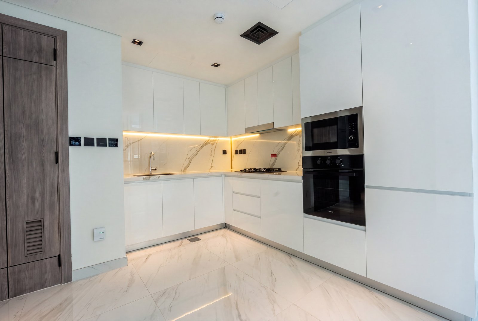 Private Pool | Brand New | Ready to Move In