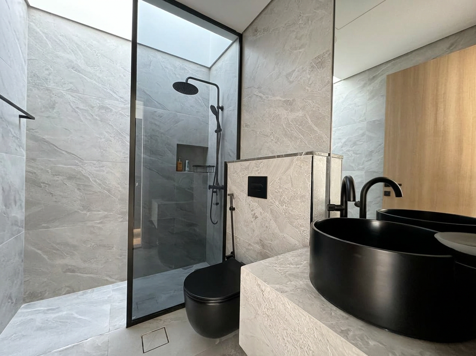 Fully Furnished | Brand New | Ready to Move