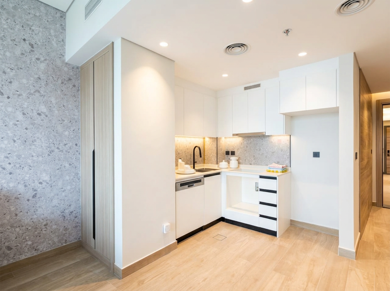 Fully Furnished | Brand New | Ready to Move
