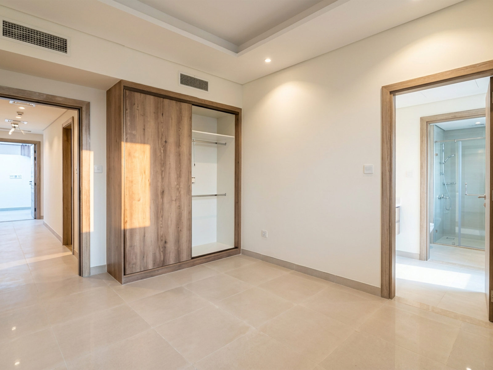 6 3BR + Maid’s | 2 Parking | Family-Friendly
