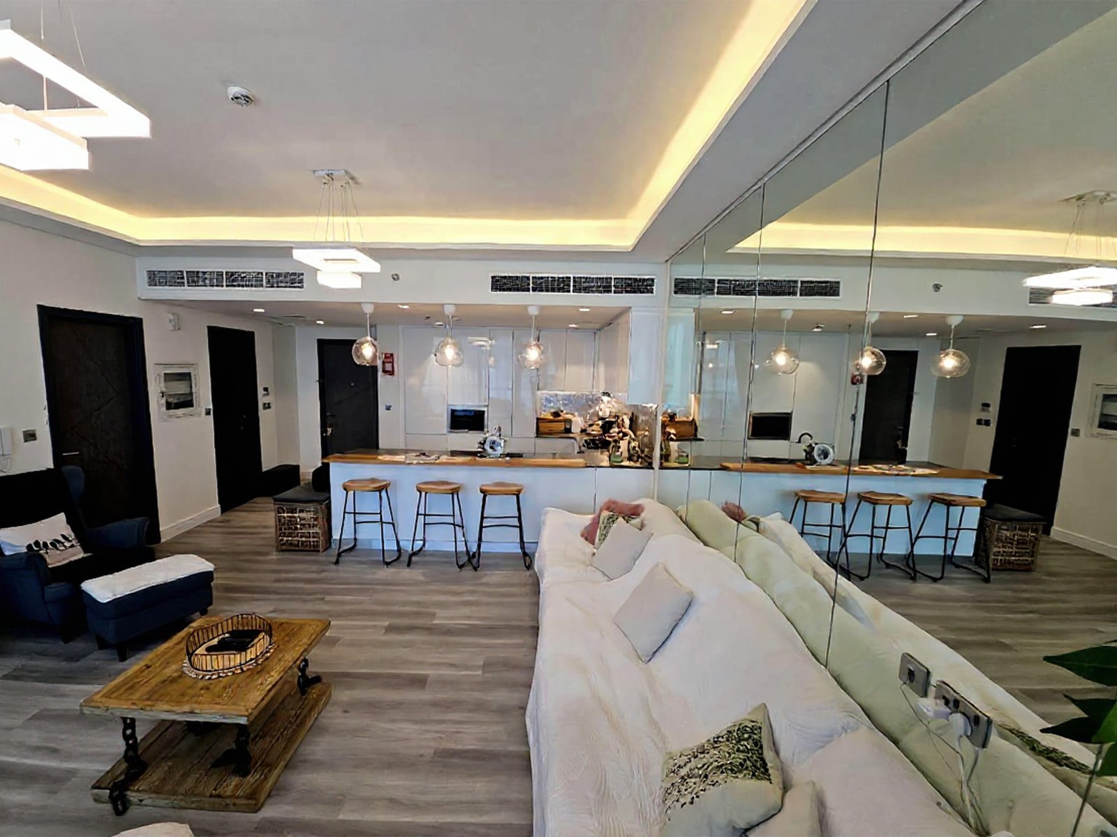 Untitled-4 Spacious 1BR | Large Balcony | Vacant on Transfer
