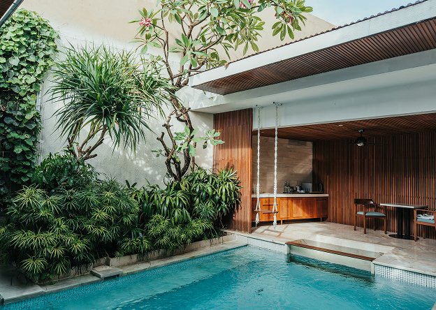 Luxury Sales Service 1 Villas are leading