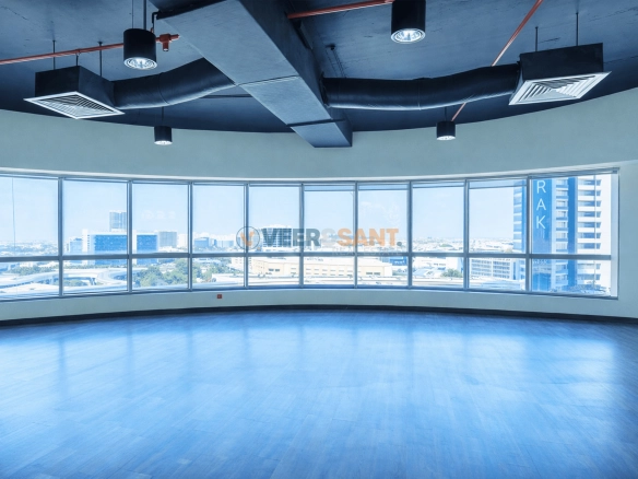Well-Maintained Fitted Office | Near DIC Metro