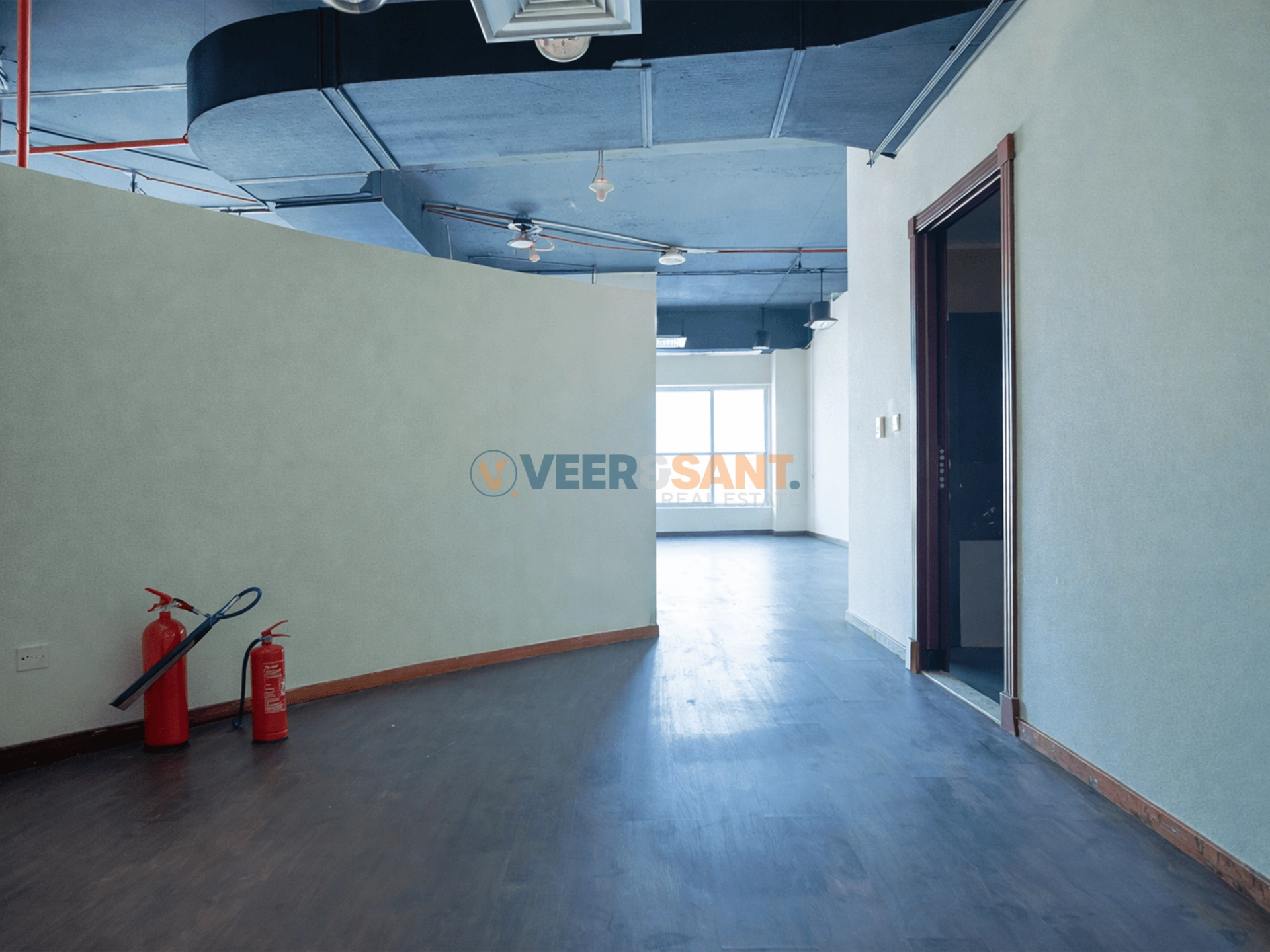 1-15 Well-Maintained Fitted Office | Near DIC Metro
