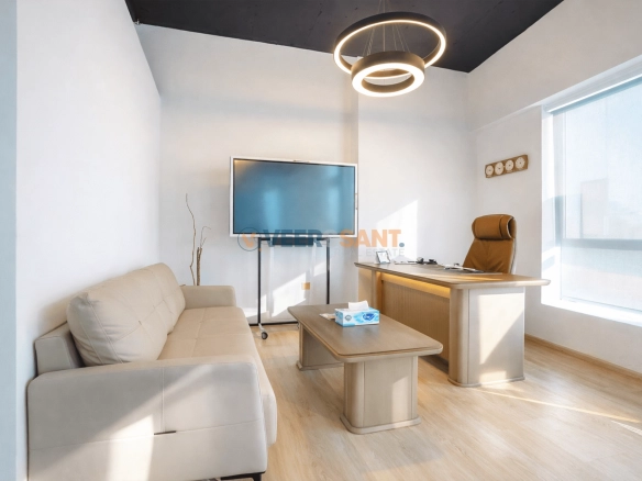 Sea & Atlantis Views | Fully Fitted | Modern Office | Near to Metro