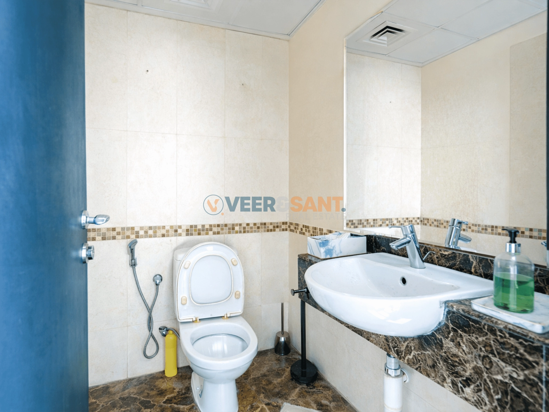 11-7 Commercial Space | Well-Maintained | Ready to Move