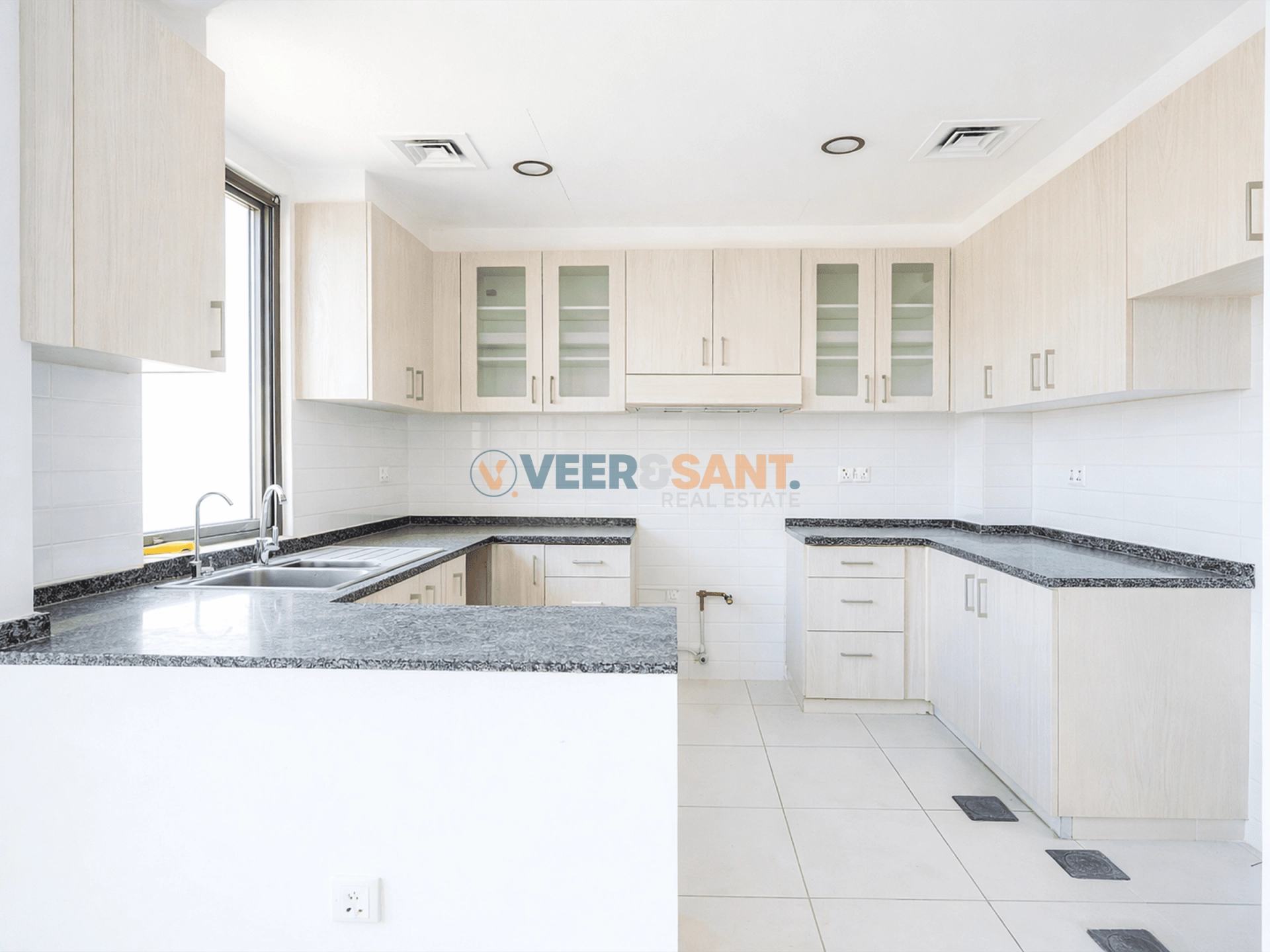 1111-1 Huge Backyard | Spacious Villa | Ready to Move In