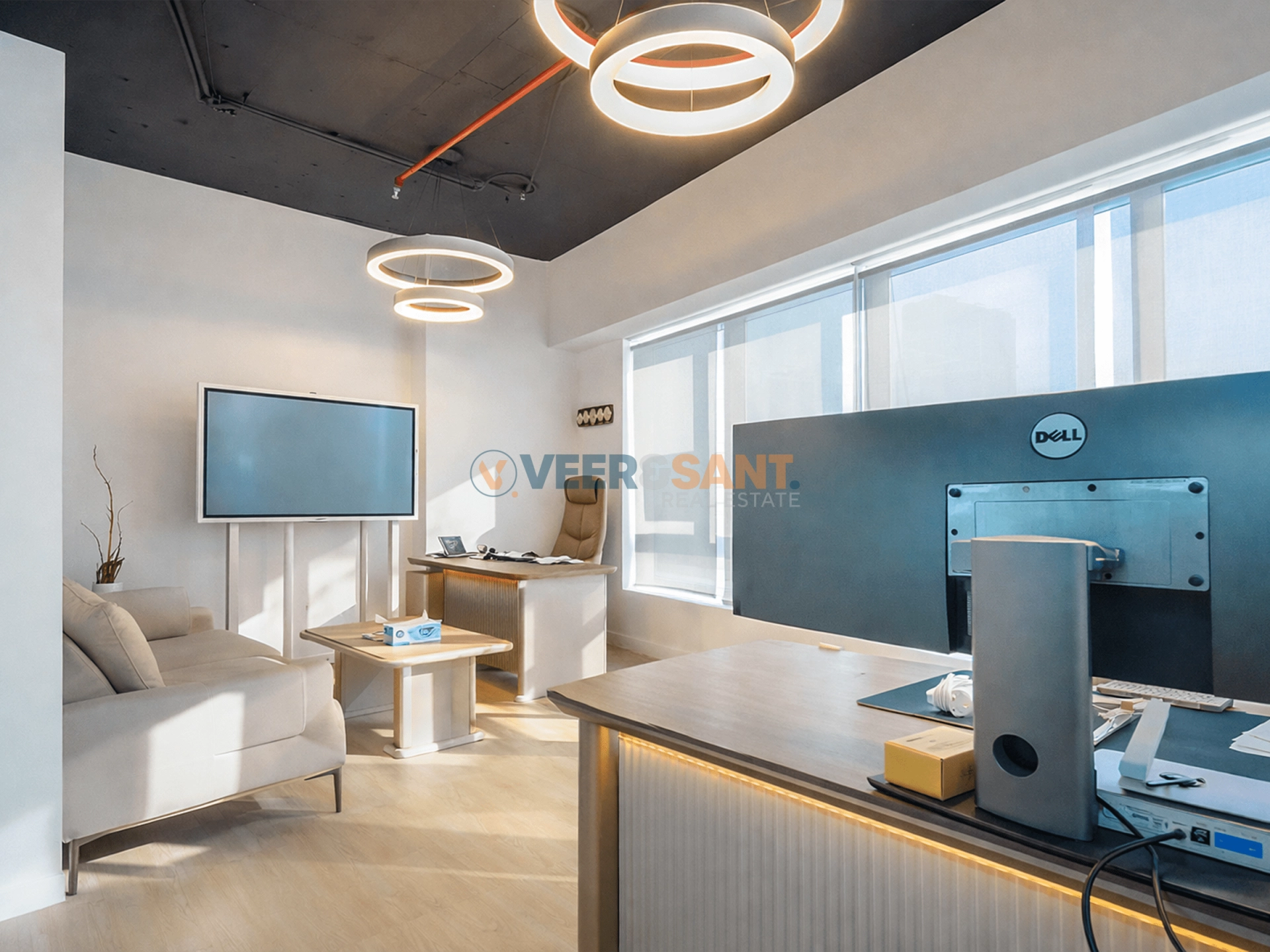 Sea & Atlantis Views | Fully Furnished | Modern Office | Near to Metro