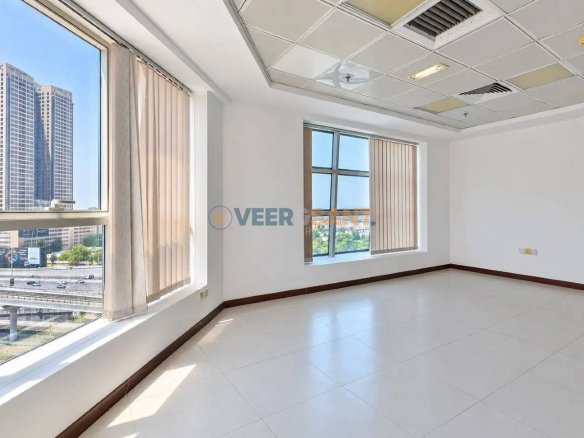 Fitted Office | Near Metro | Sea View