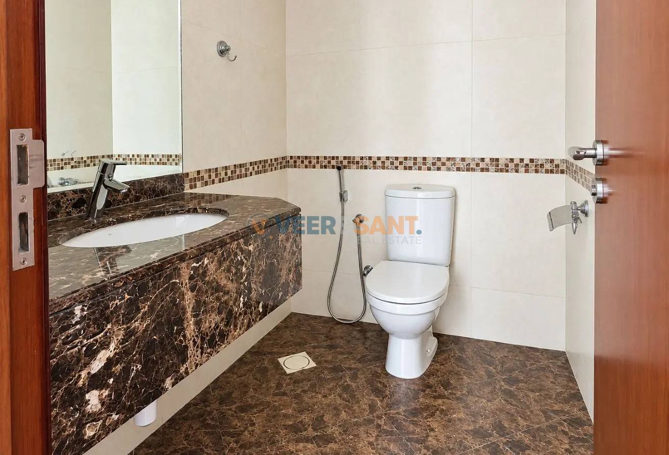 1312×894-8 Fitted Office | Near Metro | Sea View