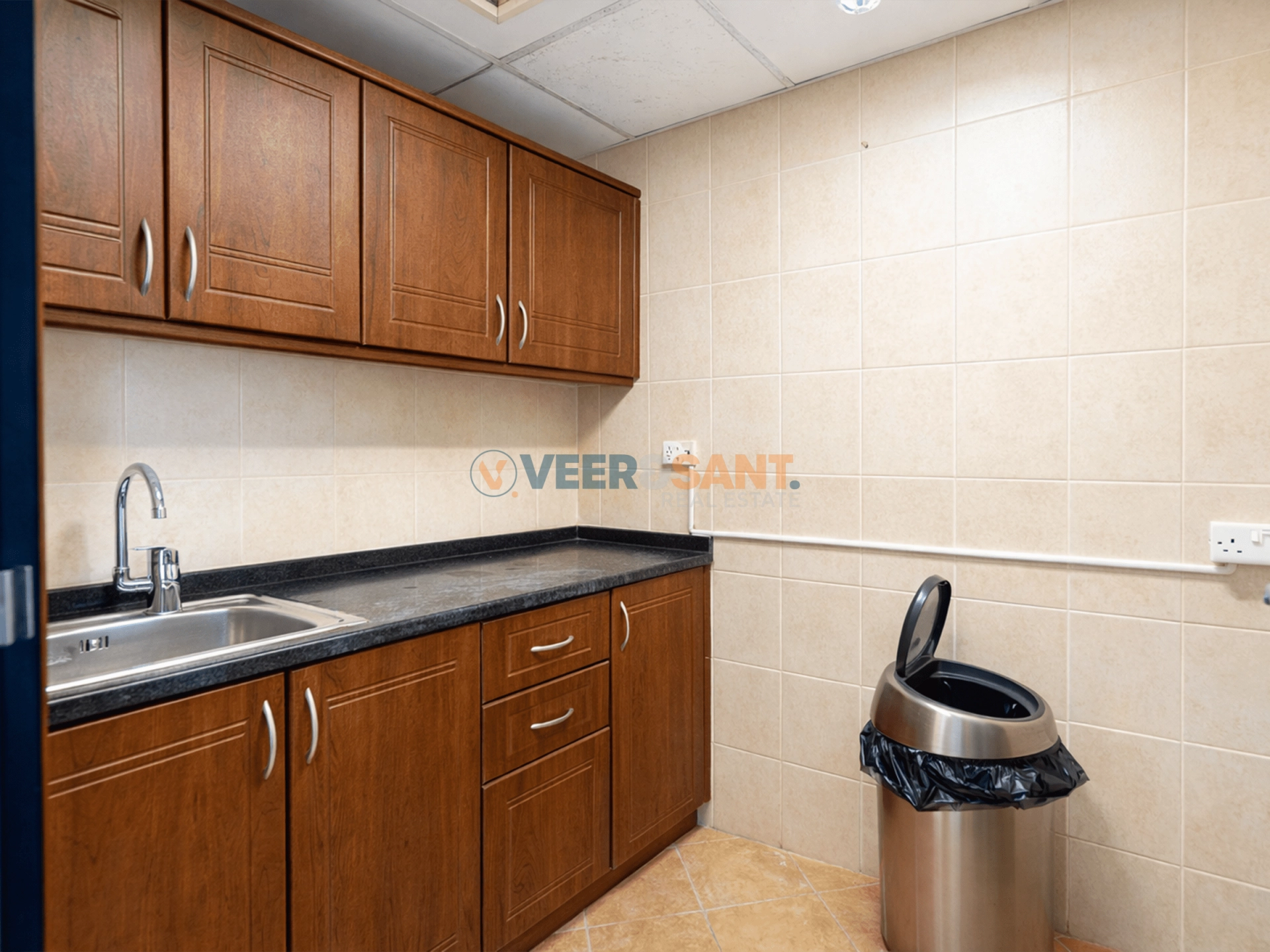 22-1 Commercial Space | Well-Maintained | Ready to Move