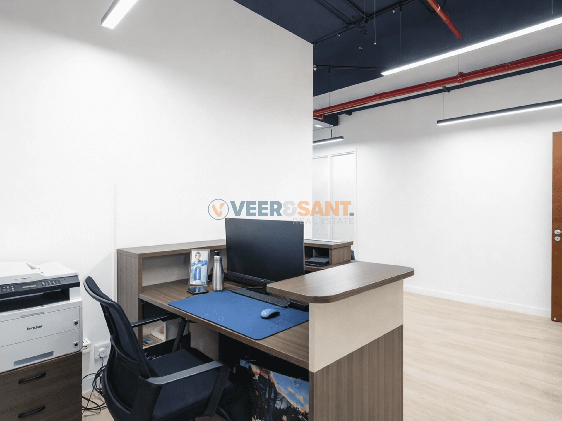 Sea & Atlantis Views | Fully Furnished | Modern Office | Near to Metro