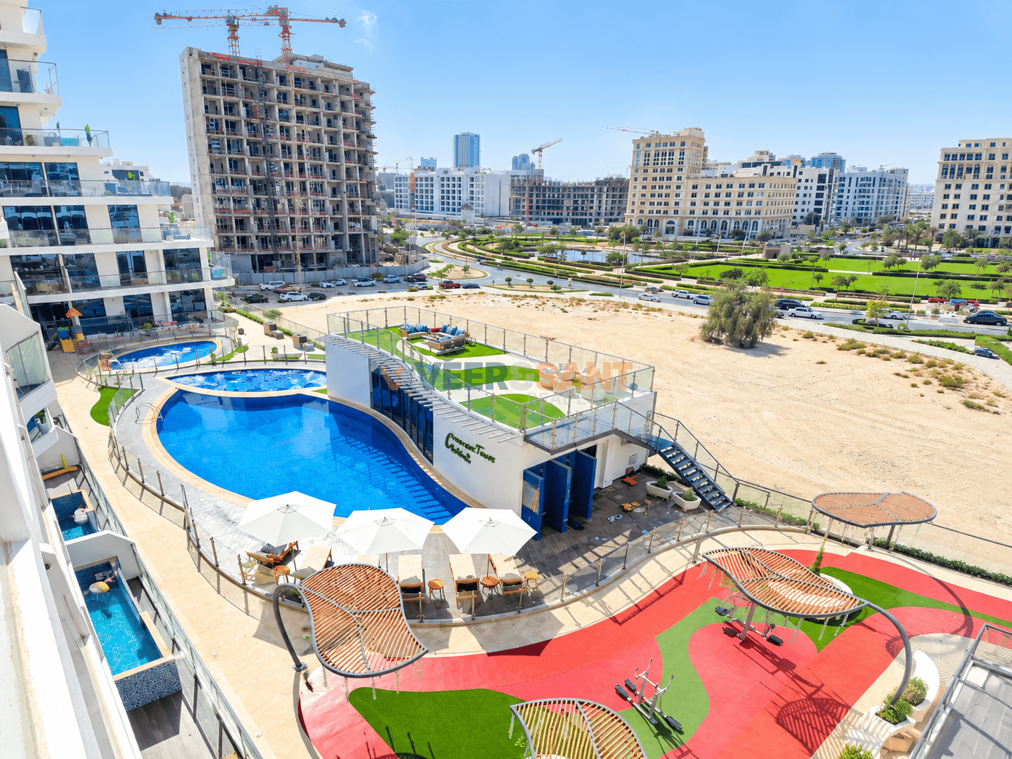 Corner Unit | Pool View | Ready to Move In