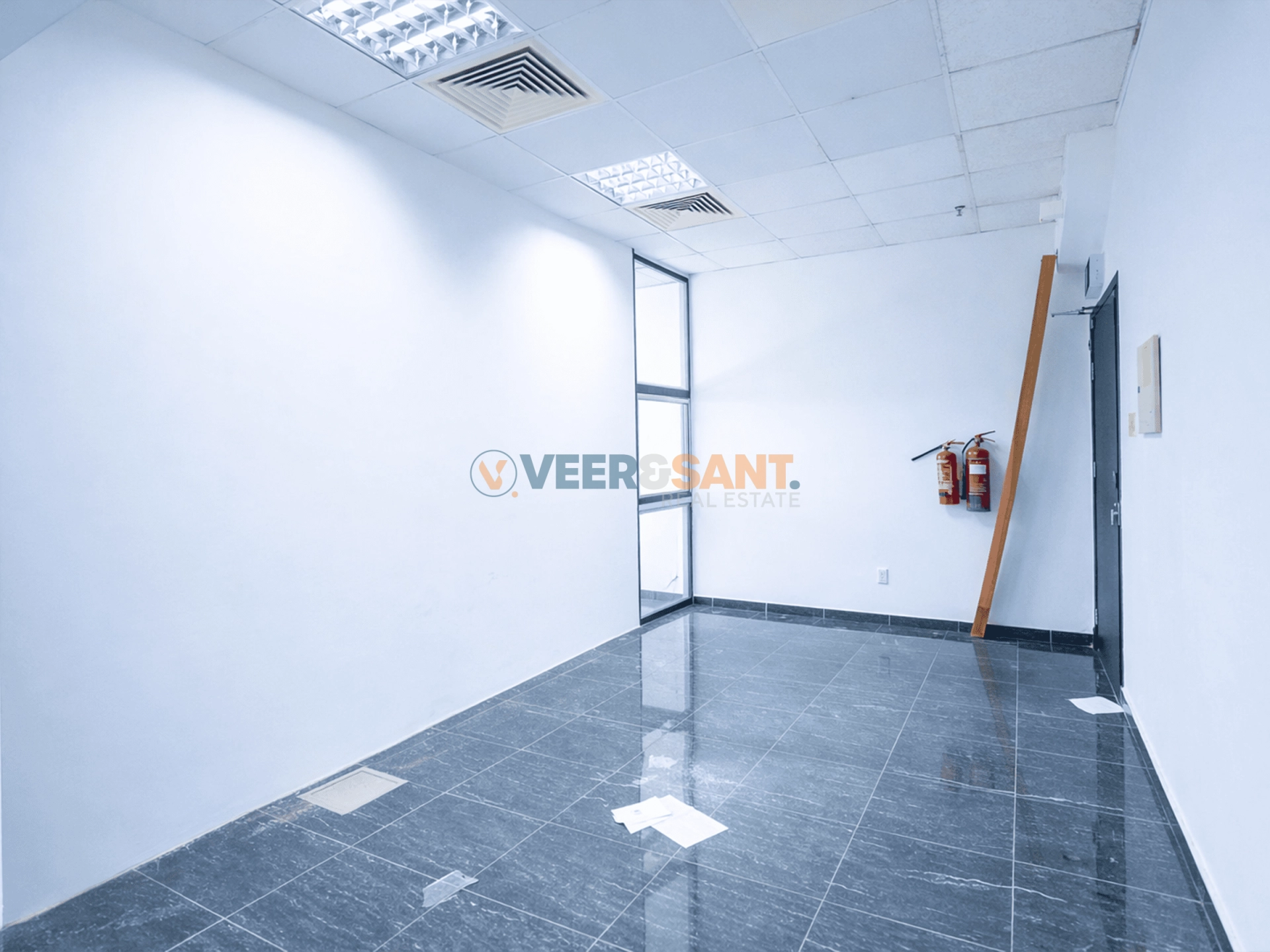 7-11 Commercial Space | Well-Maintained | Ready to Move