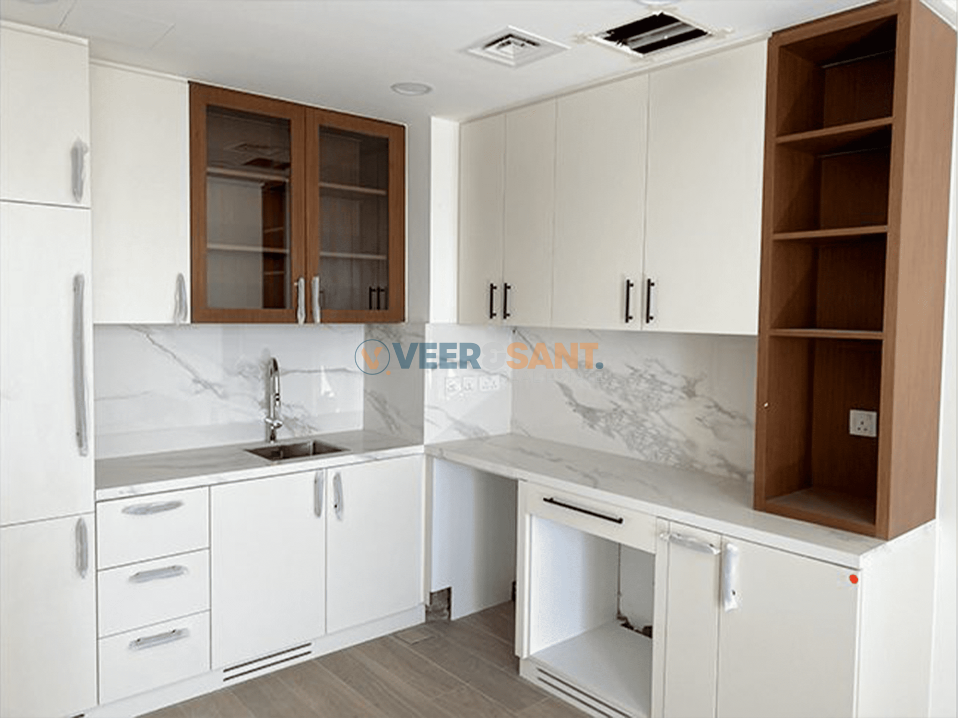 Premium Park Facing | Butterfly Layout | Mortgage or Cash