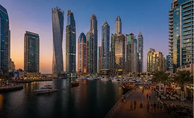 Dubai Marina—Waterfront Lifestyle