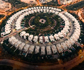 THE ULTIMATE GUIDE 11 Jumeirah Village Circle