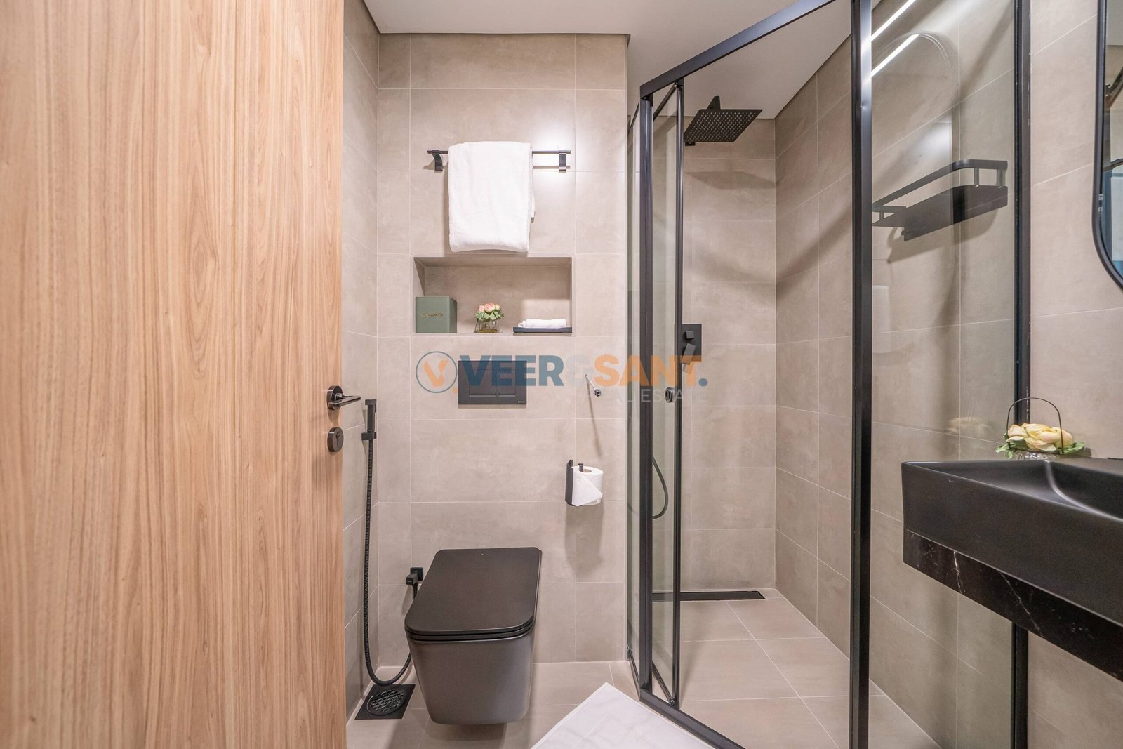 VHA06127-copy Furnished 2BR | Wi-Fi Included | Ready to move In