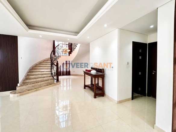 Spacious Villa | Huge Plot | Gated Community