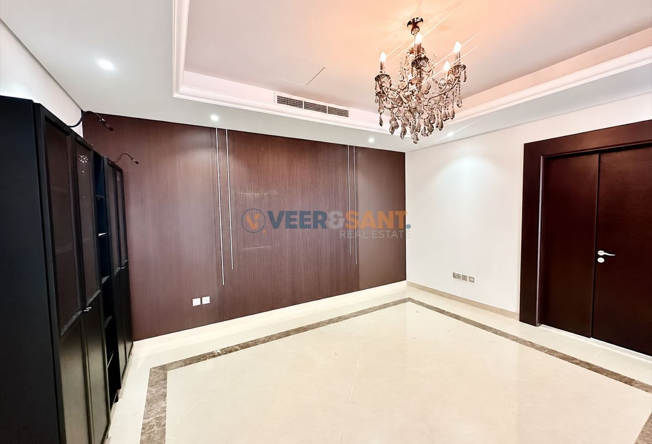 image-138 Spacious Villa | Huge Plot | Gated Community