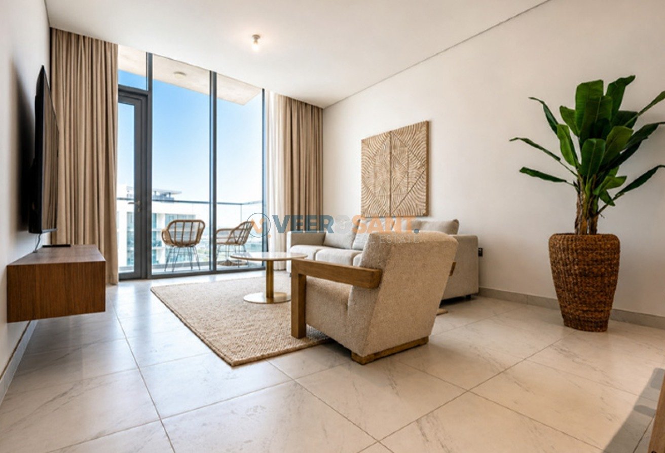Luxury Apt | Fully Furnished | Waterfront Living