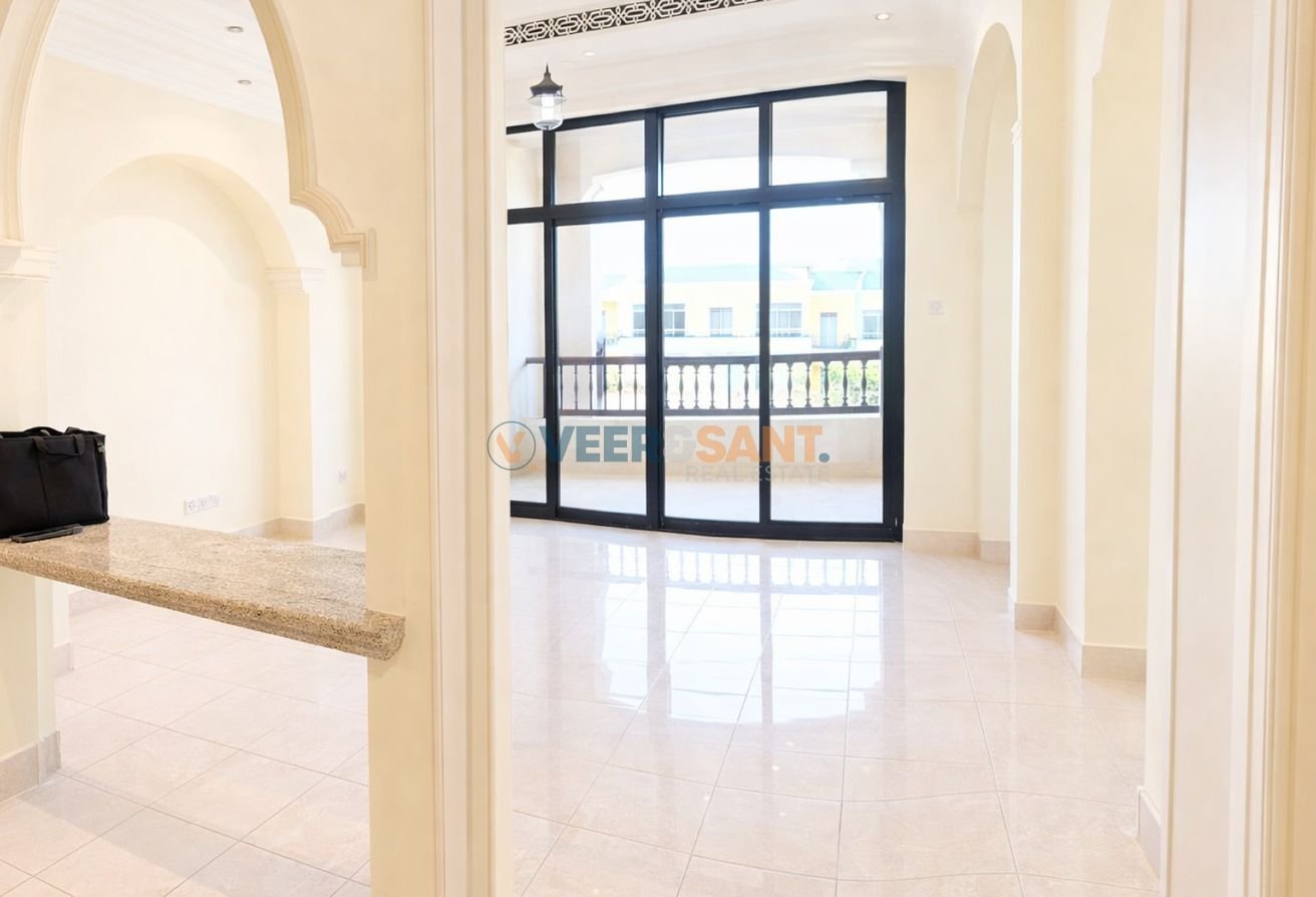 Fountain View | Burj Khalifa | Spacious BR + Study