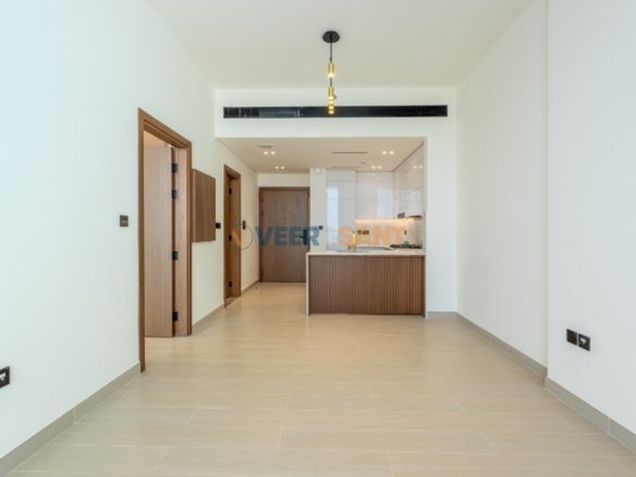 High Floor | 6.4% ROI | Park View