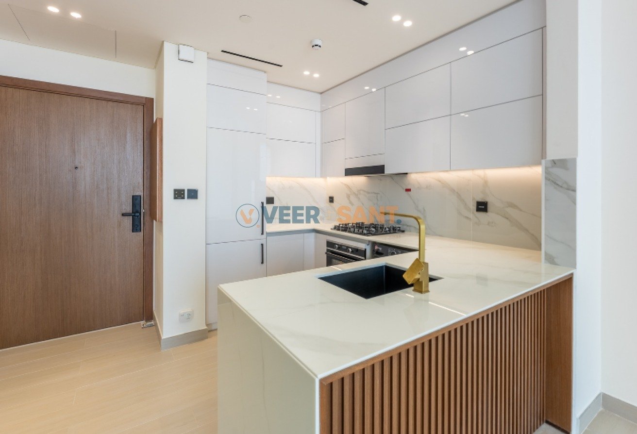 image-261 High Floor | 6.4% ROI | Park View