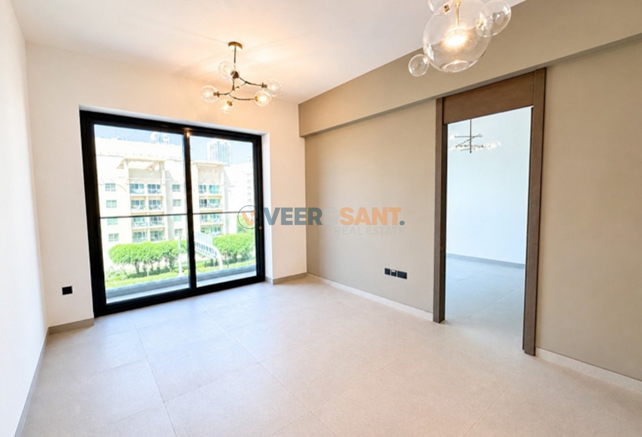 Furnished 1BR | Prime Location | Ready to Move