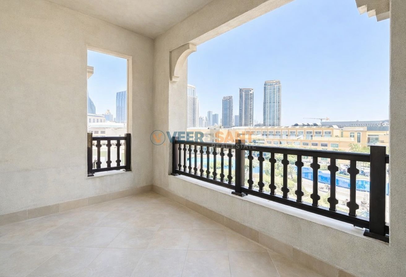 Fountain View | Burj Khalifa | Spacious BR + Study