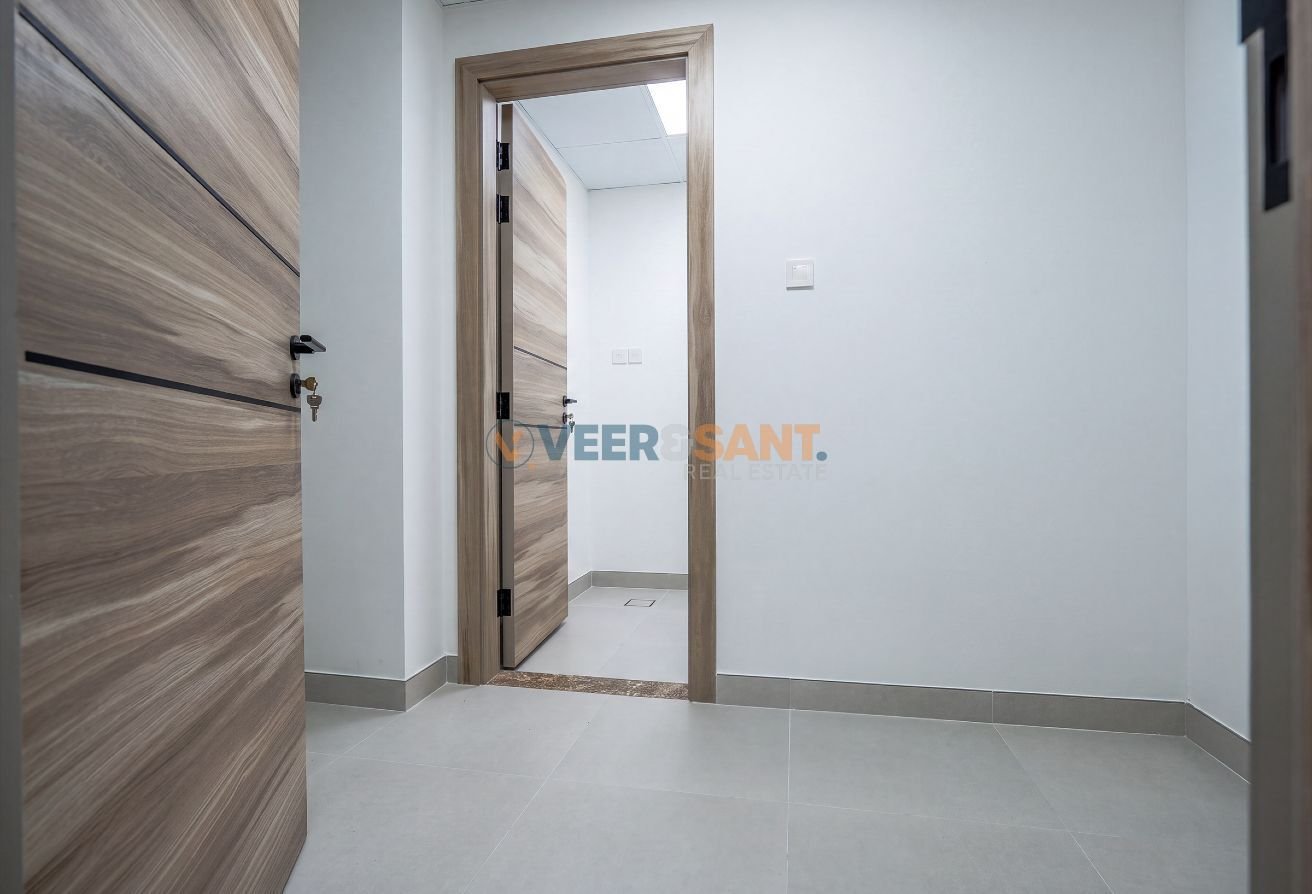 3BR + Maid’s | 2 Parking | Family-Friendly
