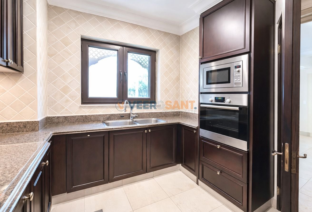 Fountain View | Burj Khalifa | Spacious BR + Study