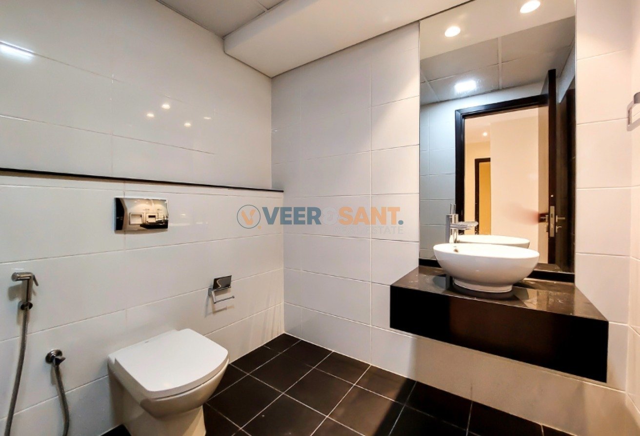 3BR+Maids | High Floor | Sea View