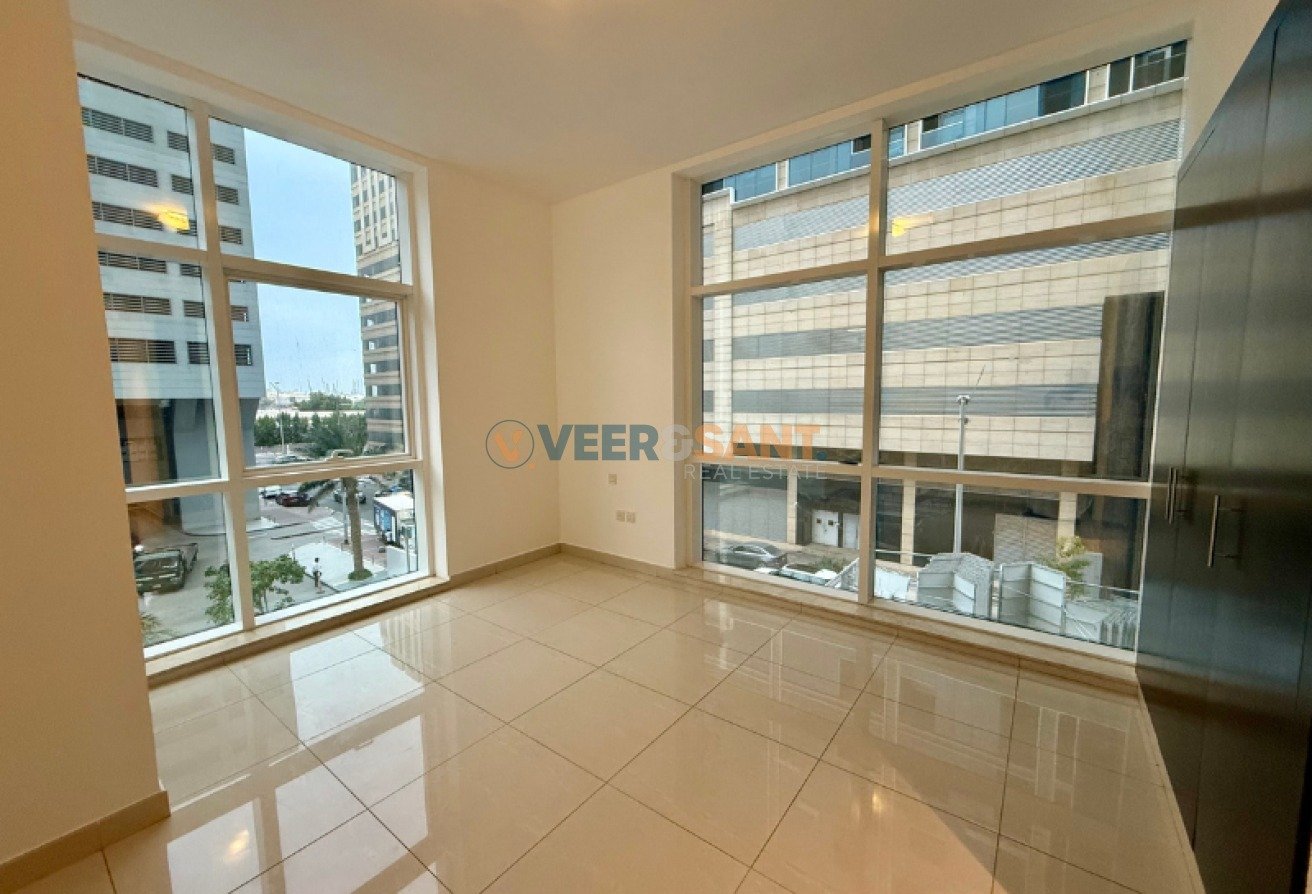 Ready to Move | Close to Metro | Spacious Layout