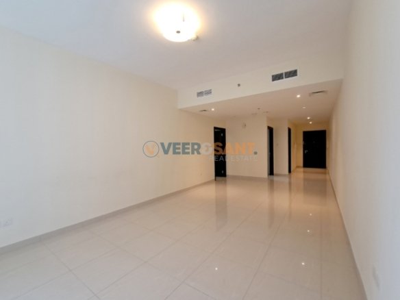 Big Layout | Close to Metro | Ready to Move
