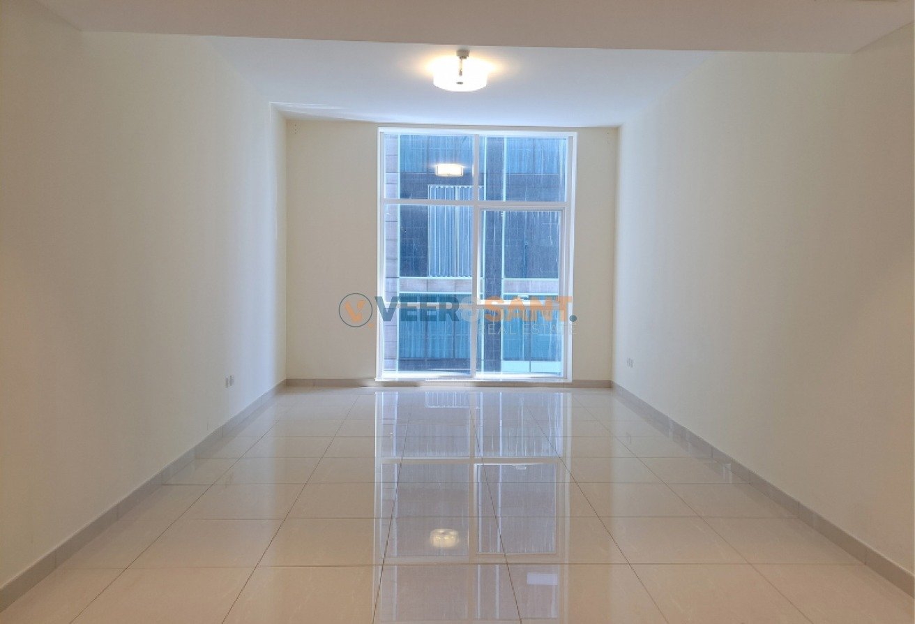 Big Layout | Close to Metro | Ready to Move