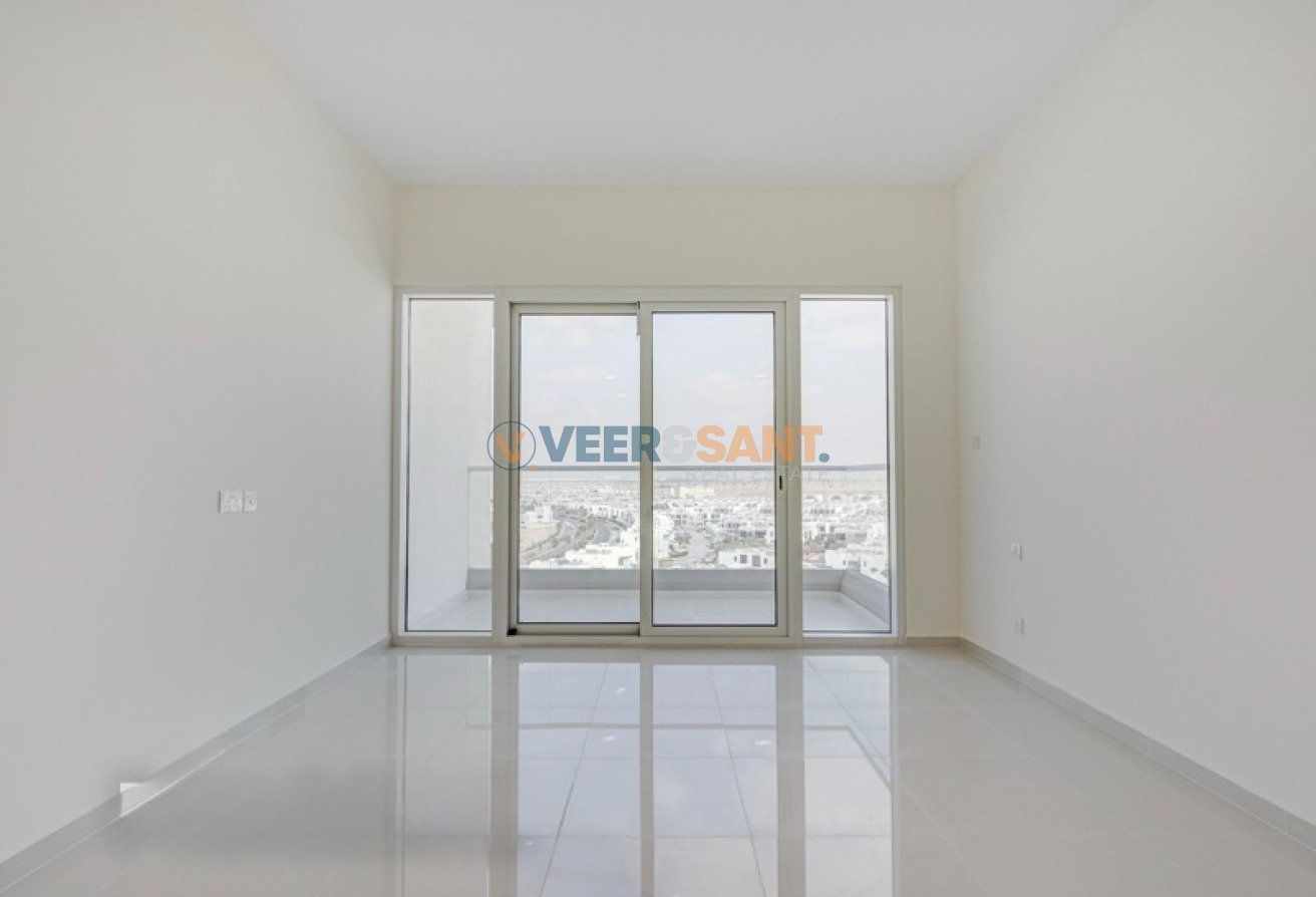 image-572 Exclusive | Rented | Community View