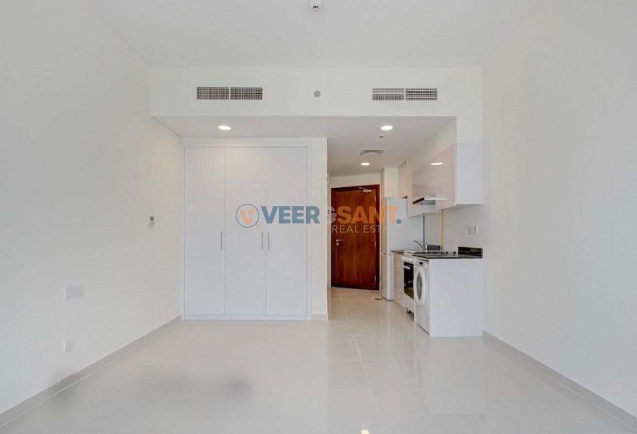 image-573 Exclusive | Rented | Community View