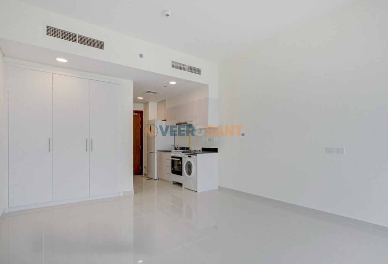 image-580 Exclusive | Rented | Community View