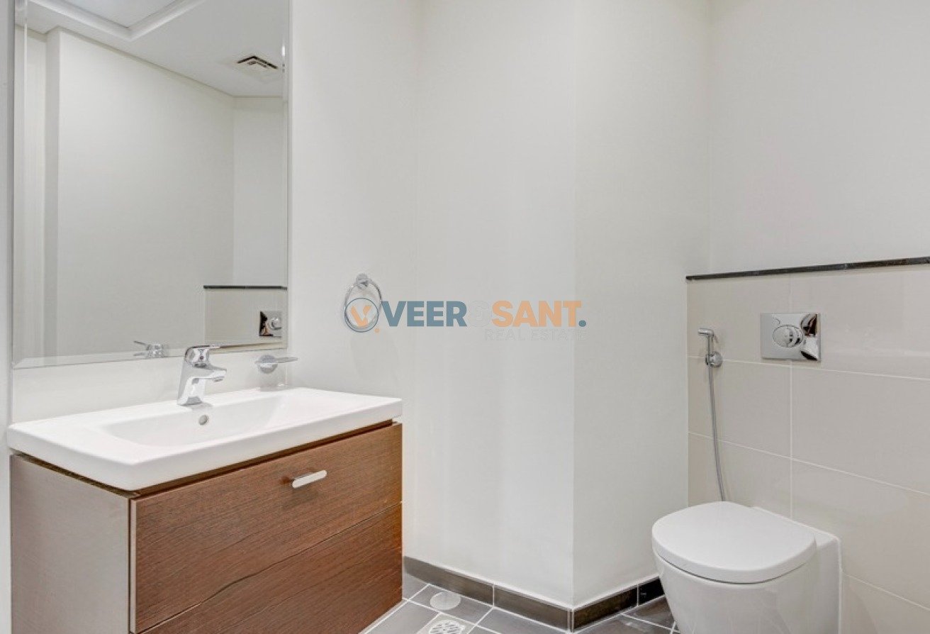 image-582 Exclusive | Rented | Community View