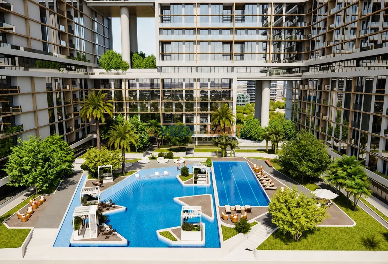 Golf Community | Luxury Living | Prime Investment